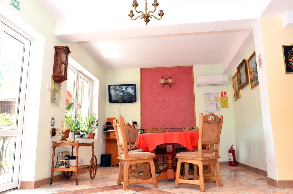 Pensiunea Deea Băile Herculane Extérieur photo