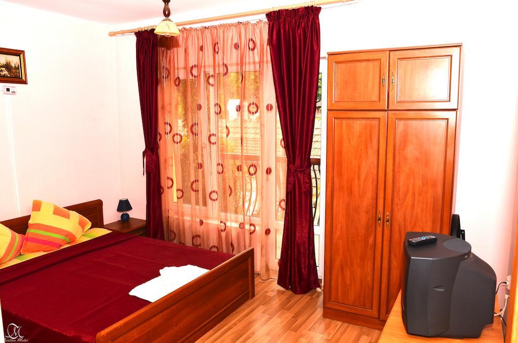 Pensiunea Deea Băile Herculane Extérieur photo