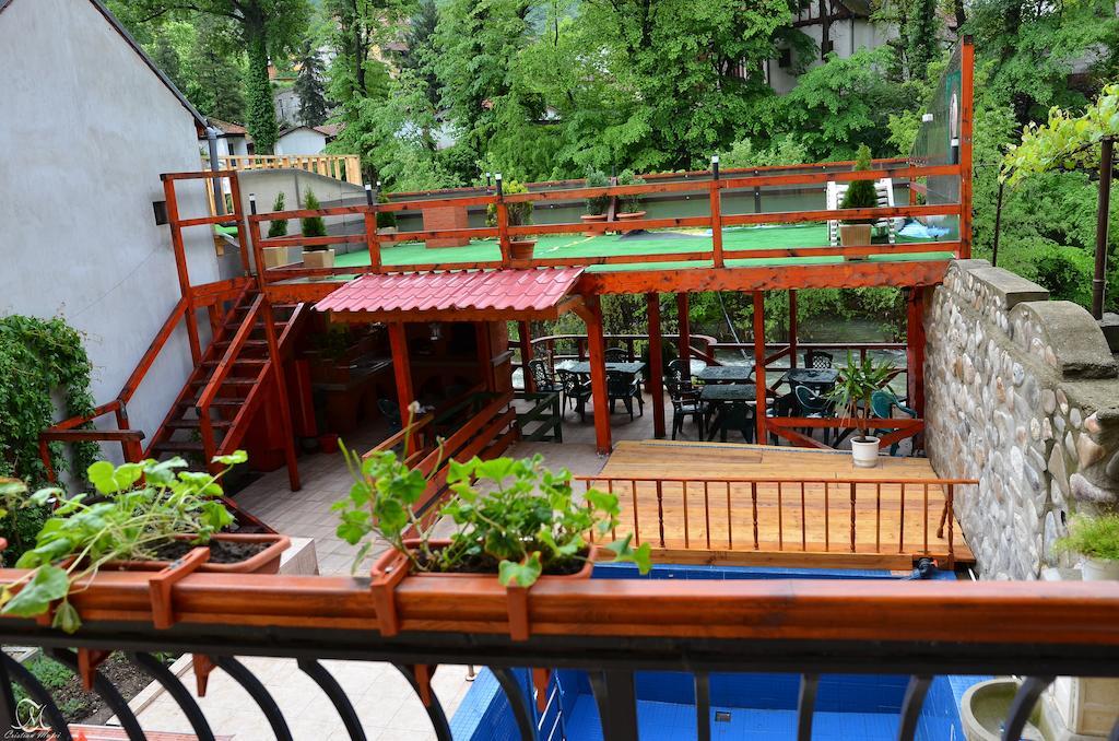 Pensiunea Deea Băile Herculane Extérieur photo
